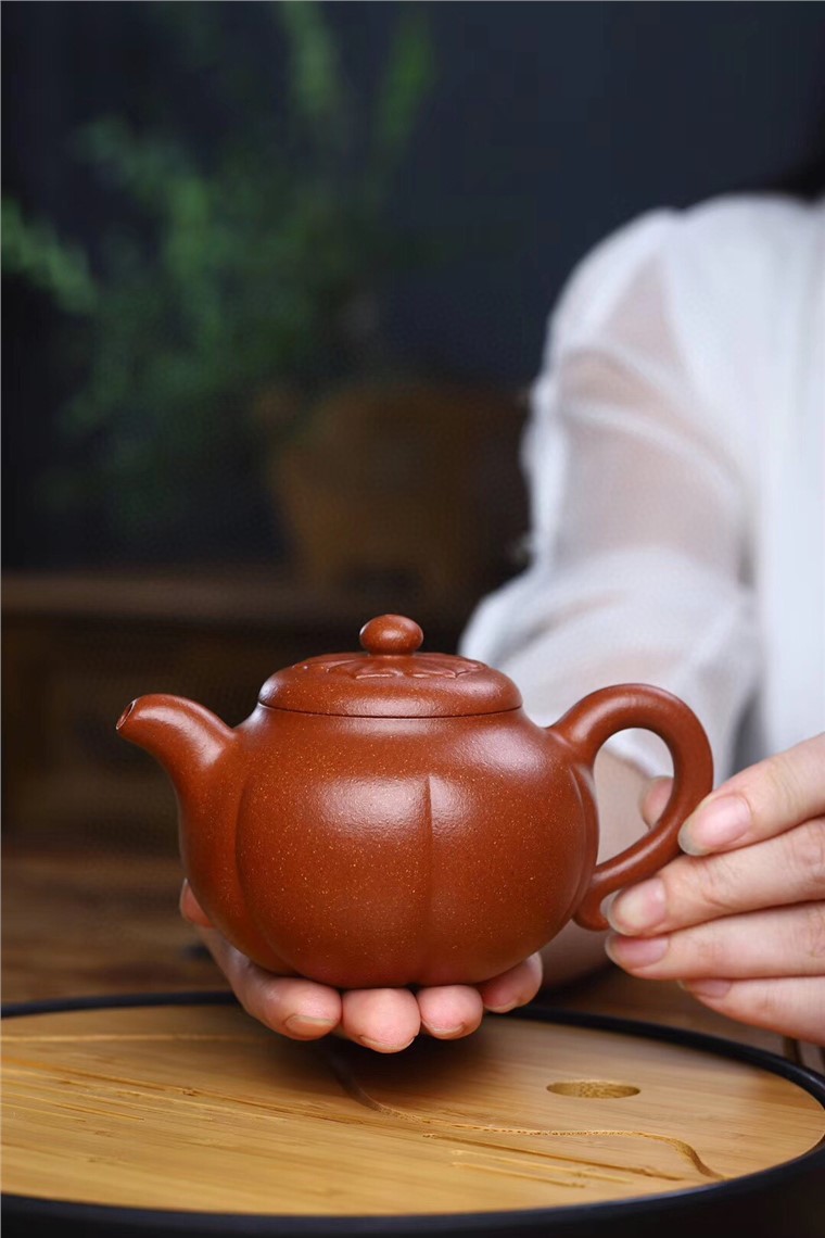 范文杰作品 菱花图片