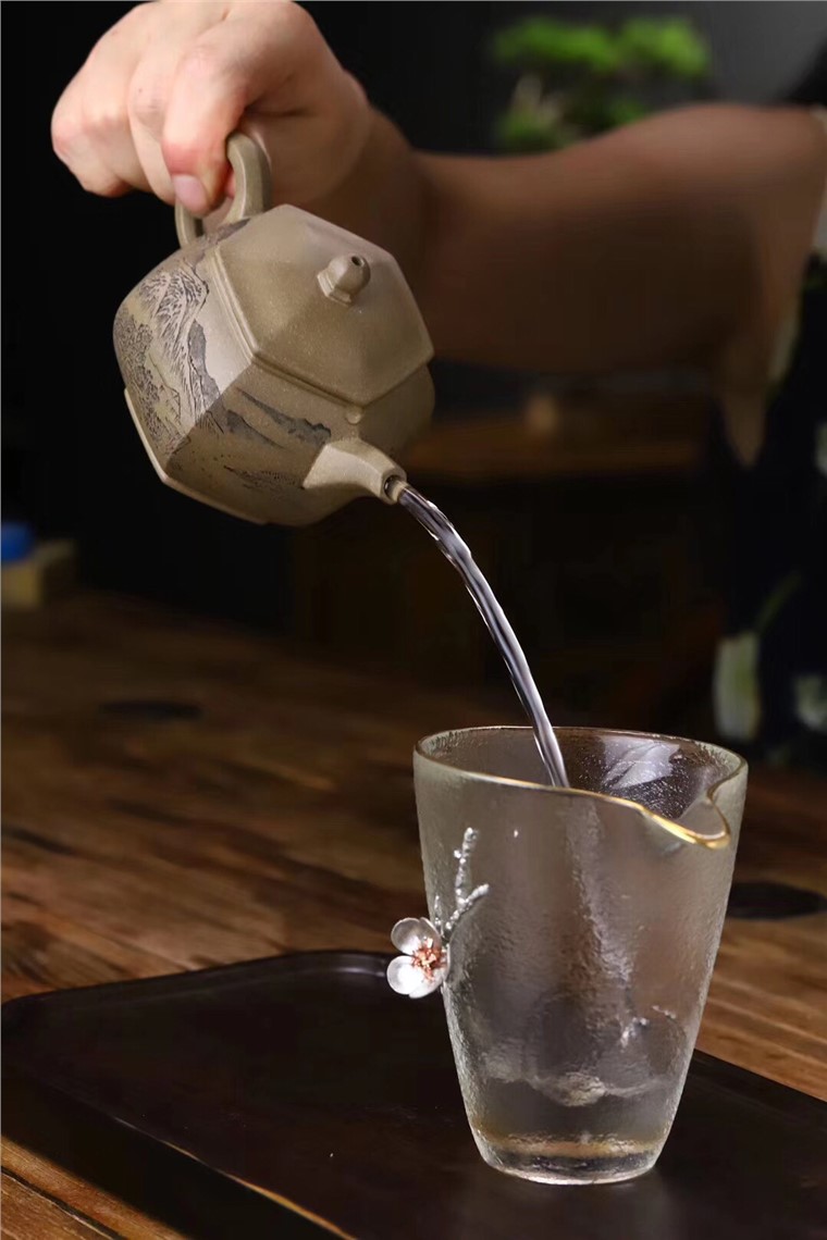 范文杰作品 六方矮潘
