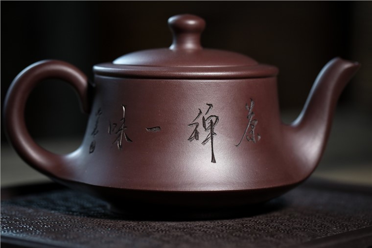 韩惠琴作品 曲壶图片