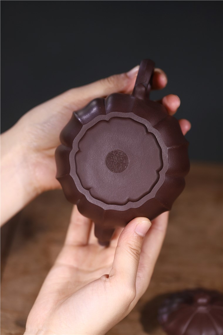 程露作品 玉菱
