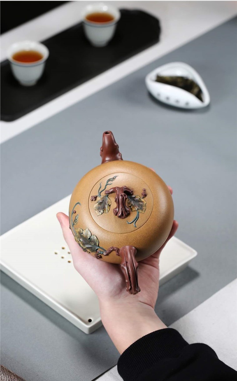 蒋惠娟作品 葡萄壶图片