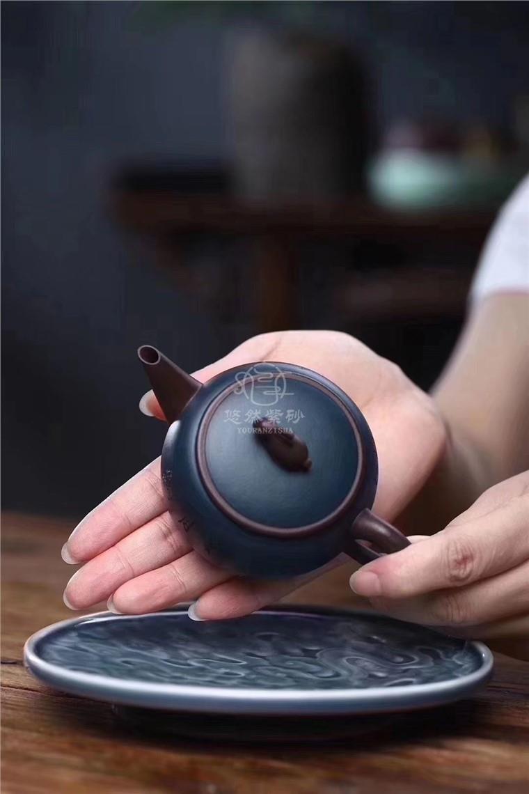 周庚大作品 玉兔图片