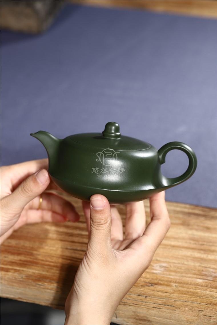 范君浩作品 平湖秋月图片
