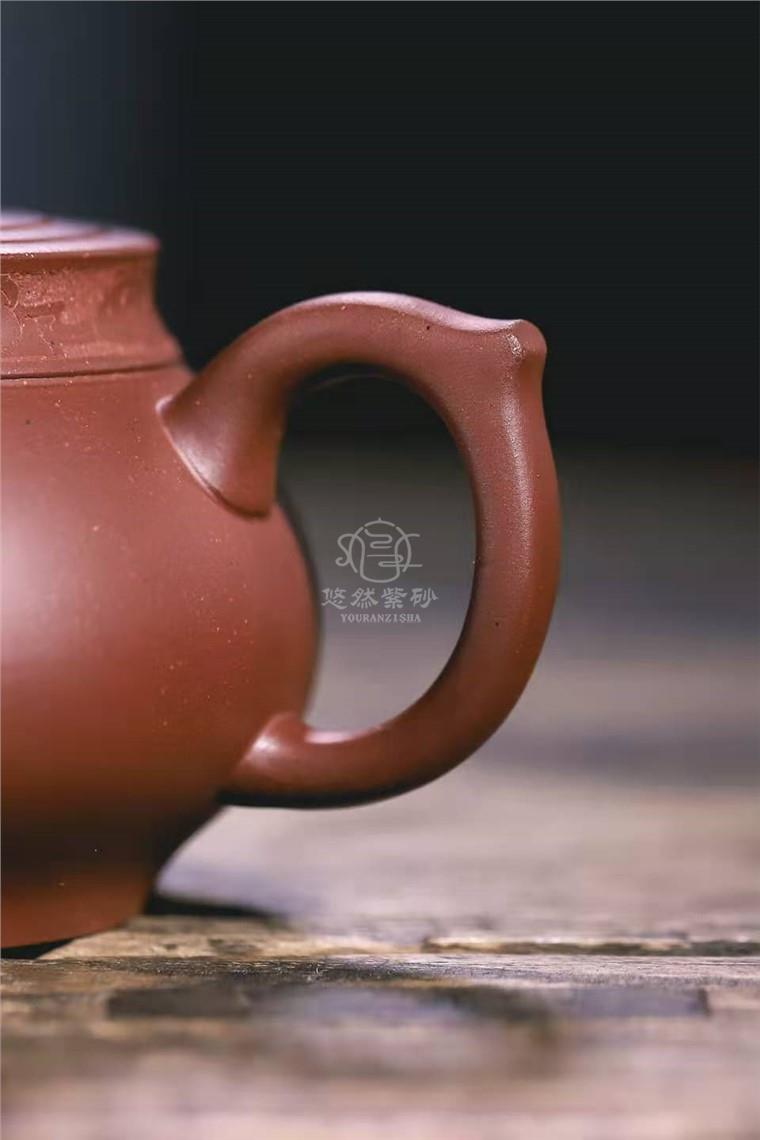 范微琴作品 瑞狮壶图片