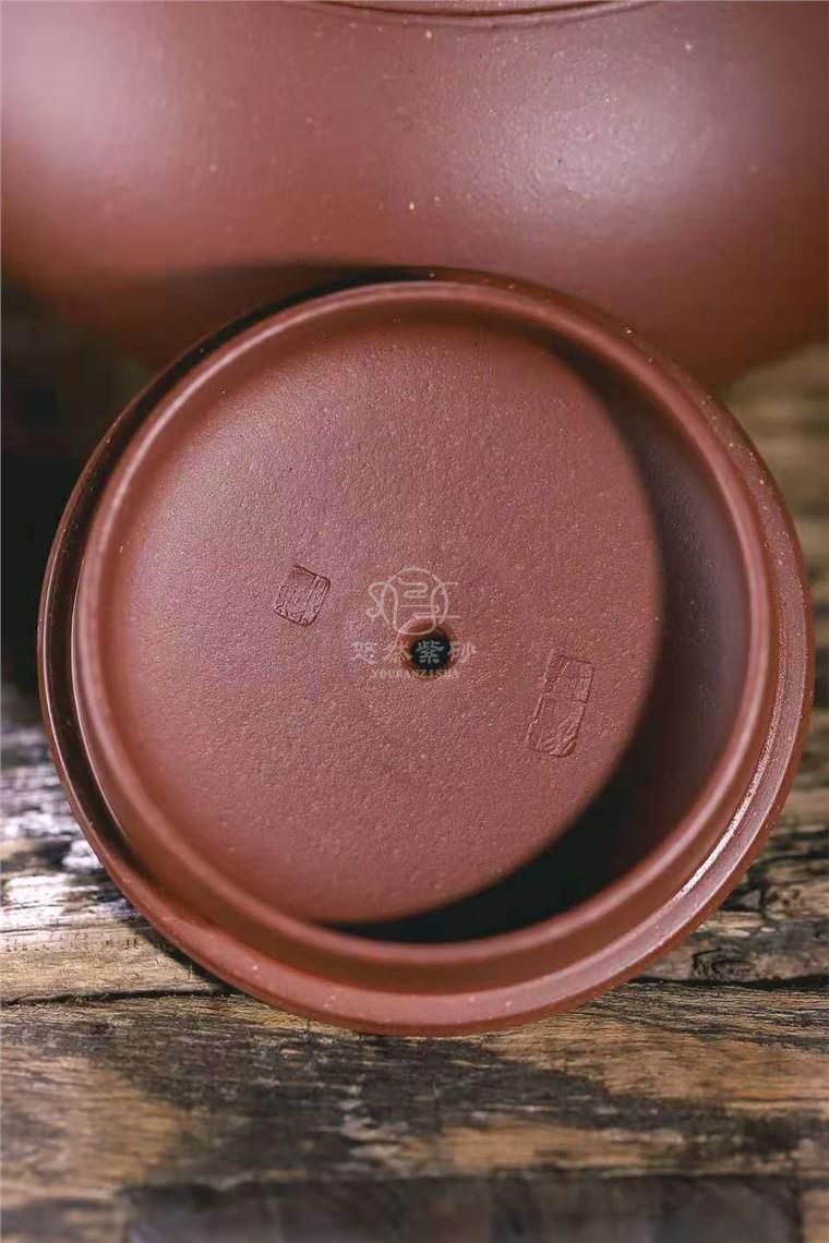 范微琴作品 瑞狮壶图片