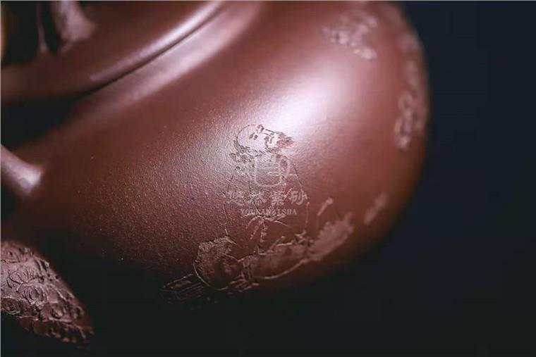 范微琴作品 提梁古松图片