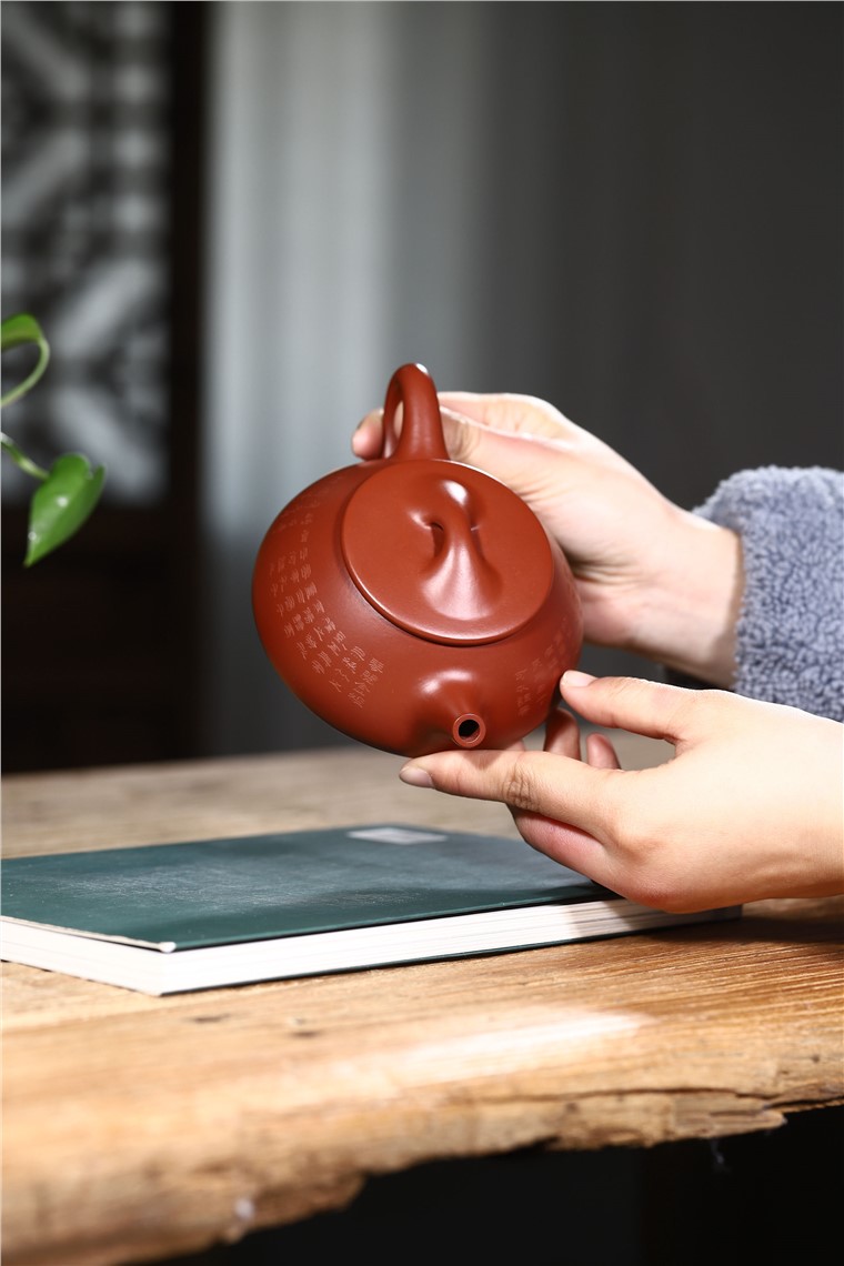 郁晴作品 景舟石瓢图片