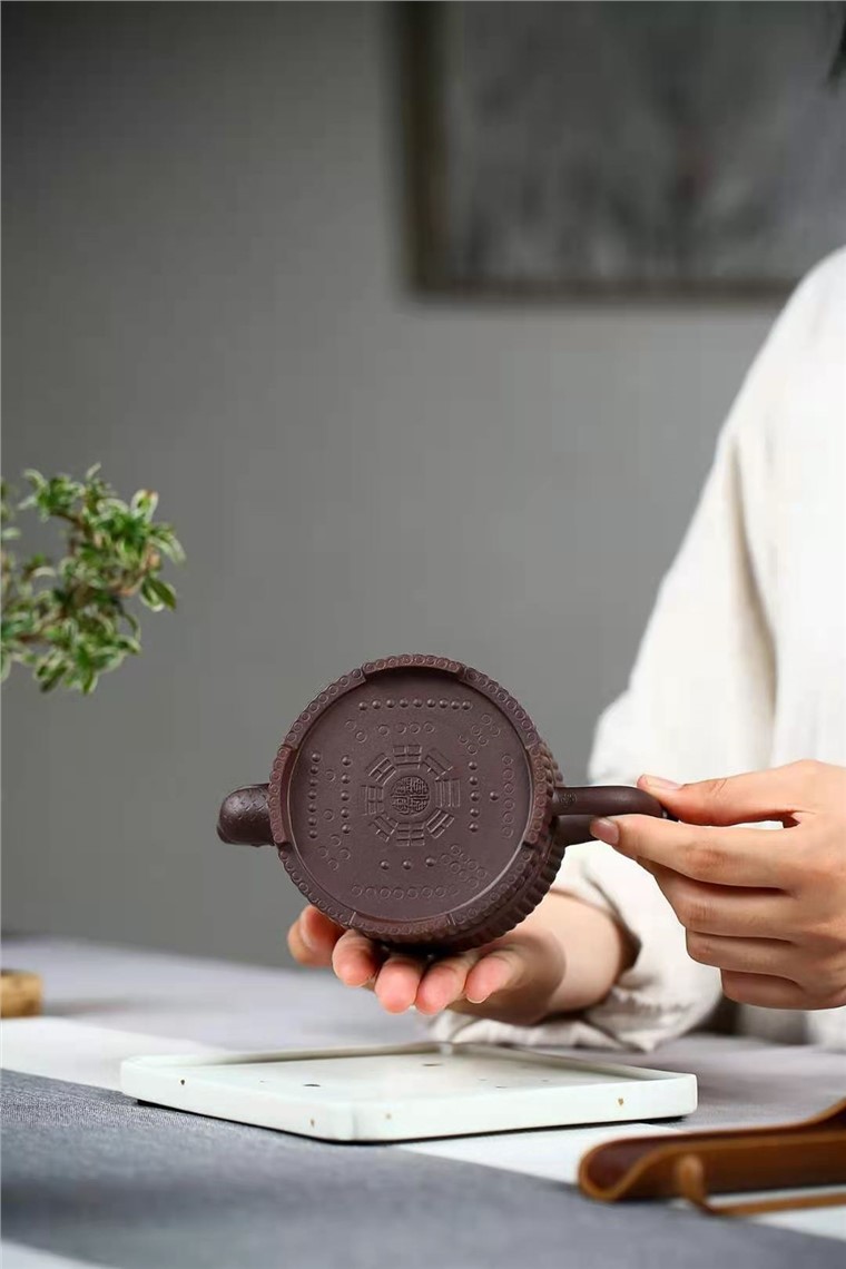 张伟军作品 龙头八卦一捆竹图片