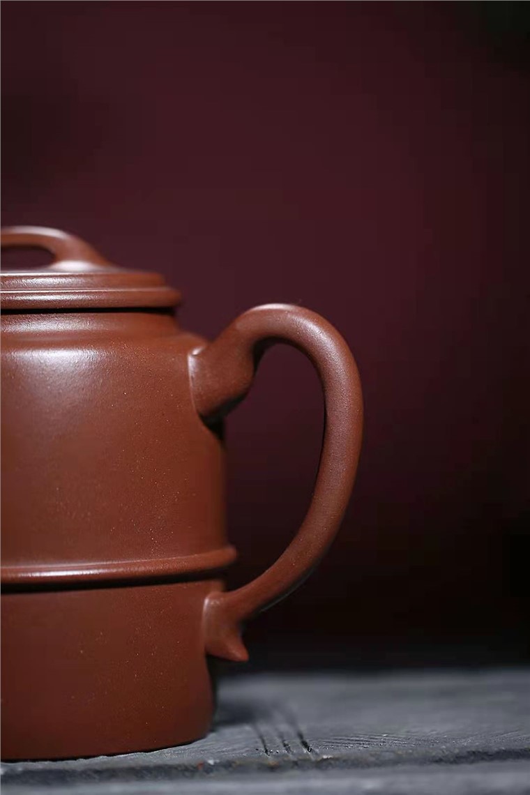 许华芳作品 锦缘壶图片