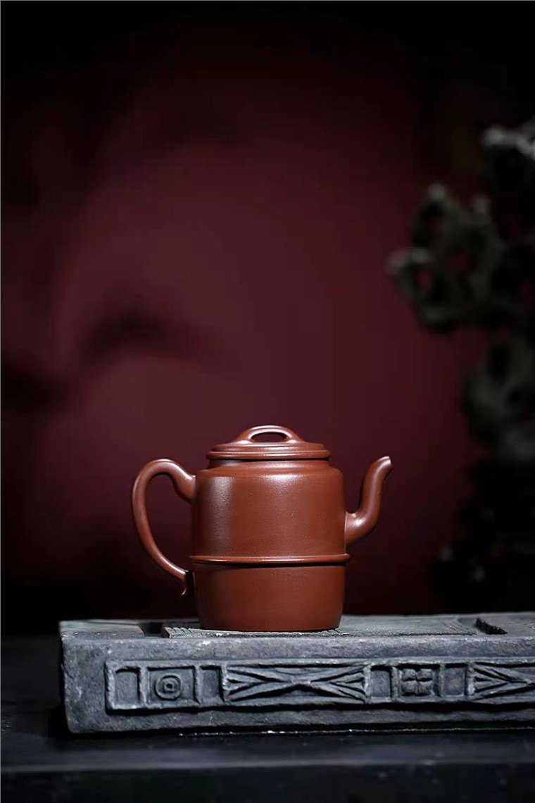 许华芳作品 锦缘壶图片