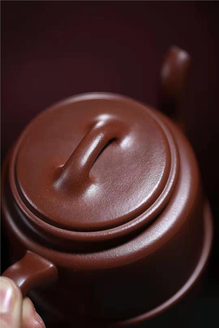 许华芳作品 锦缘壶图片