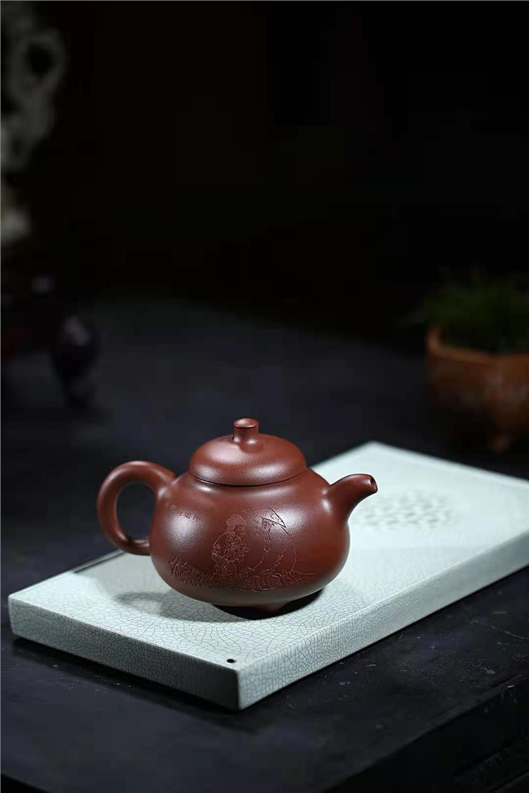 王国祥作品 三足乳丁图片