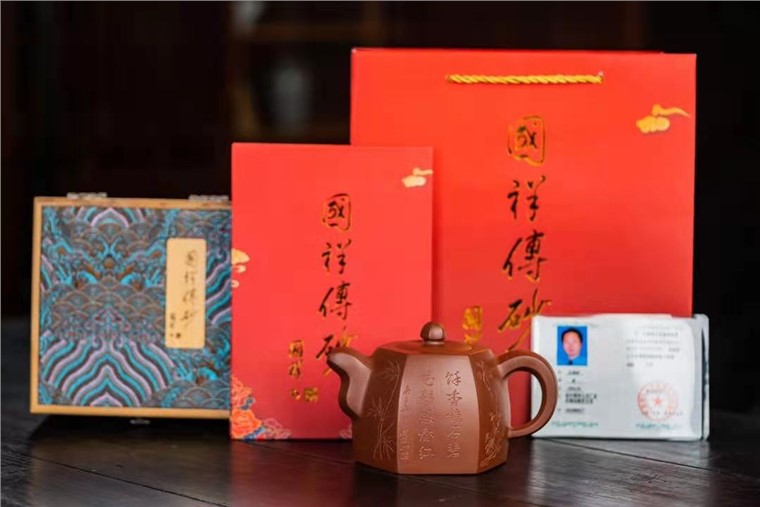 王国祥作品 六方井栏图片