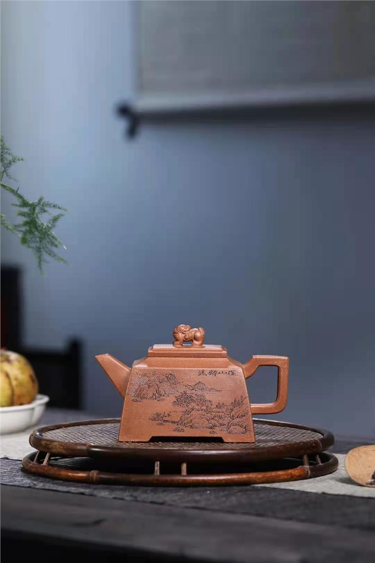 郭余华作品 正四方图片