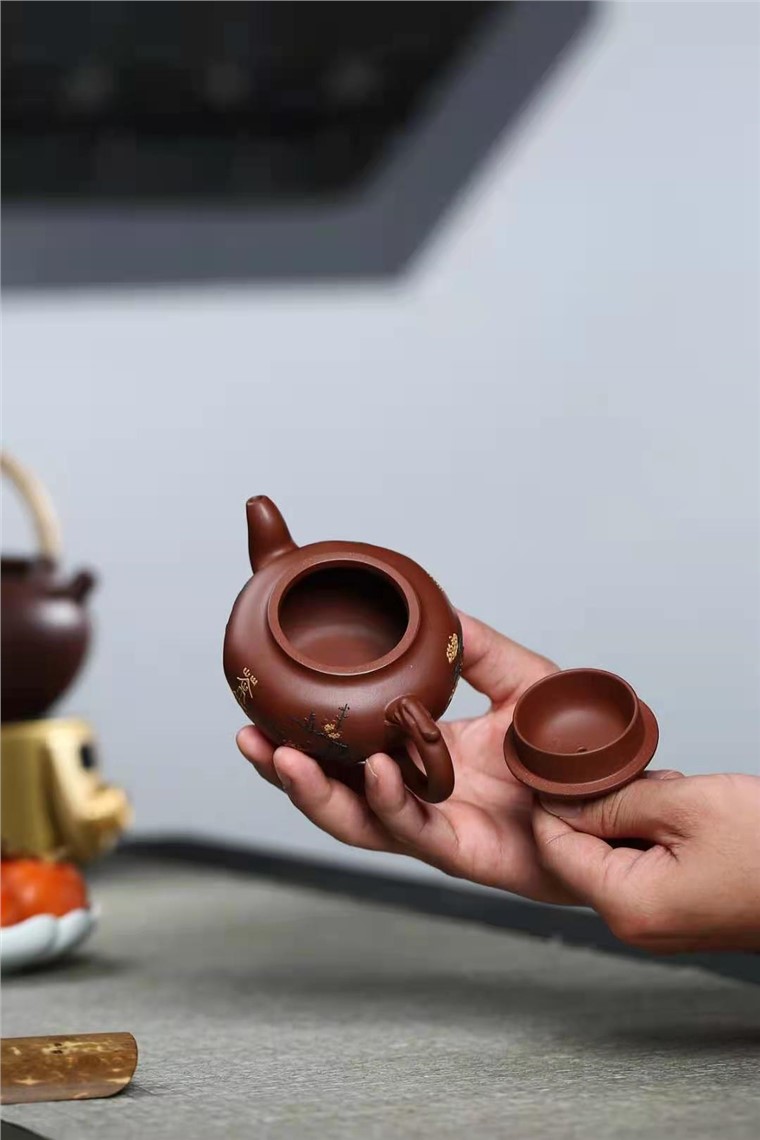 陈顺根作品 龙行八方图片