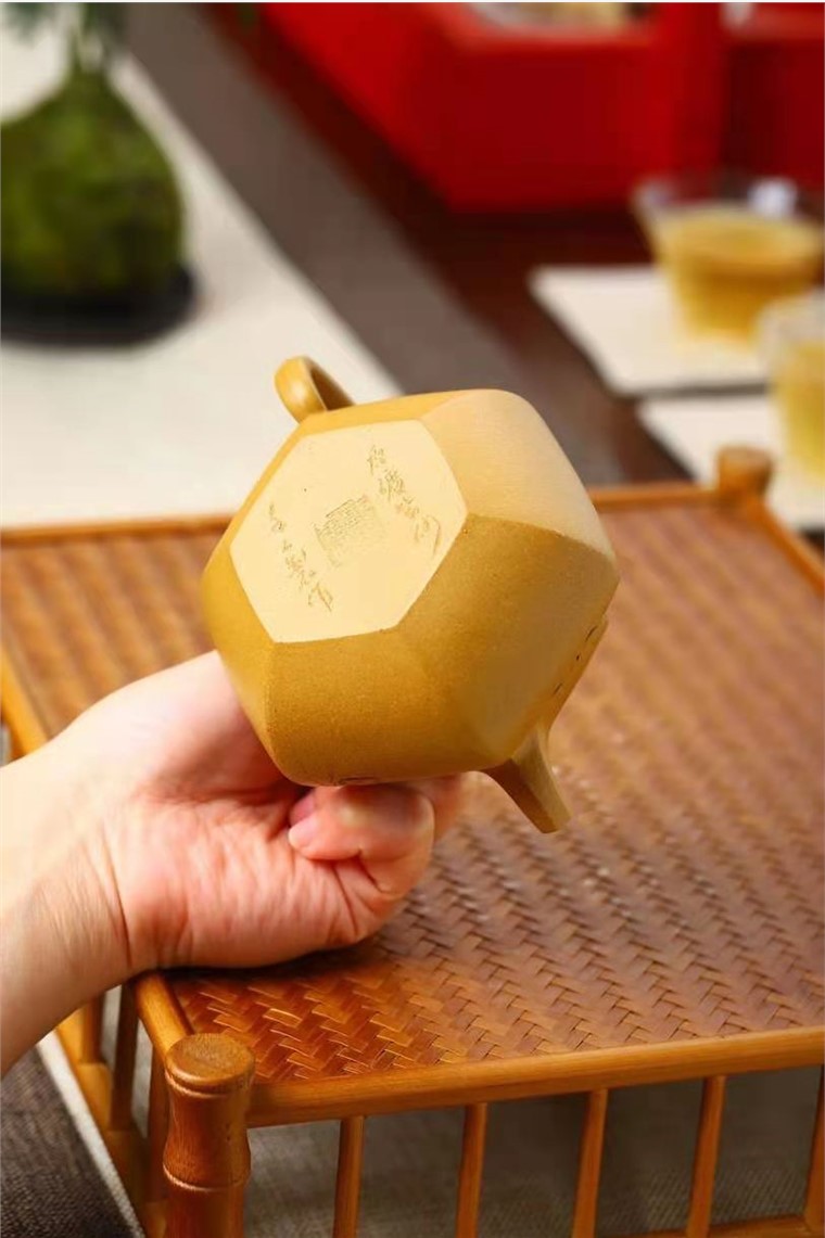 郭余华作品 六方葫芦图片