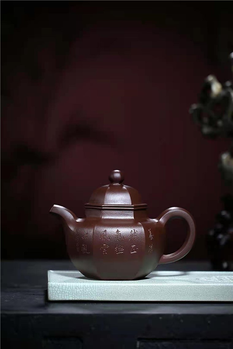 王国祥作品 六方掇球图片