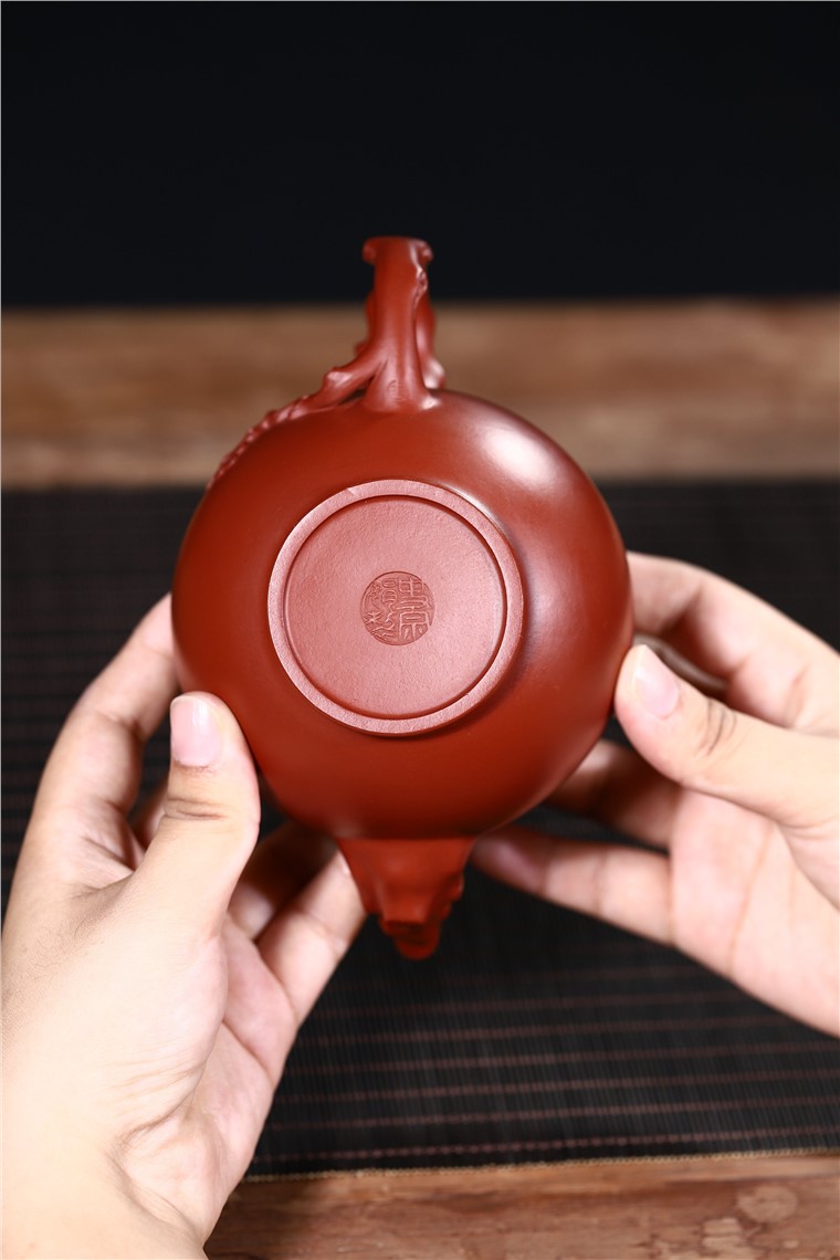 史宗娟作品 梅报春