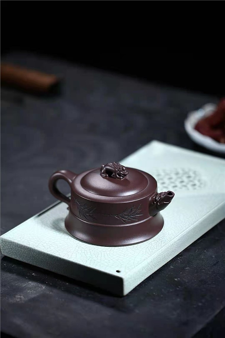 许华芳作品 玉龙图片