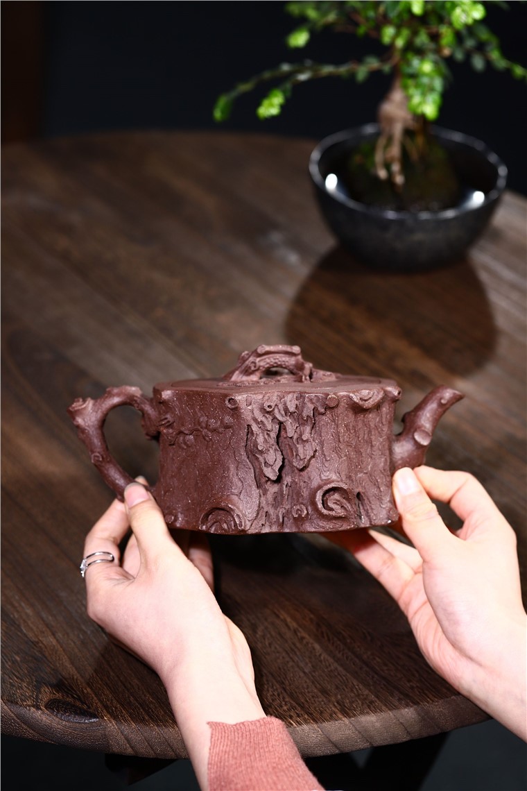徐勤作品 松桩图片