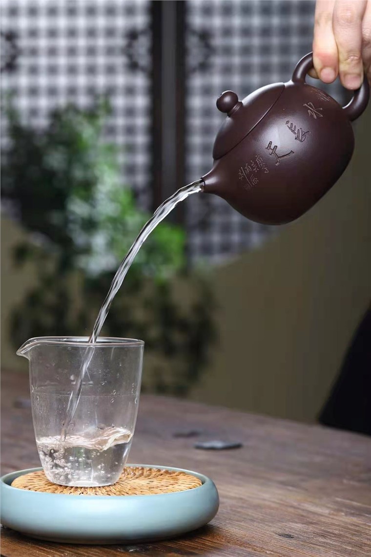 成梅英作品 西施