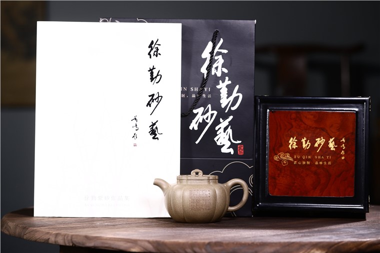 徐勤作品 菱花如意图片