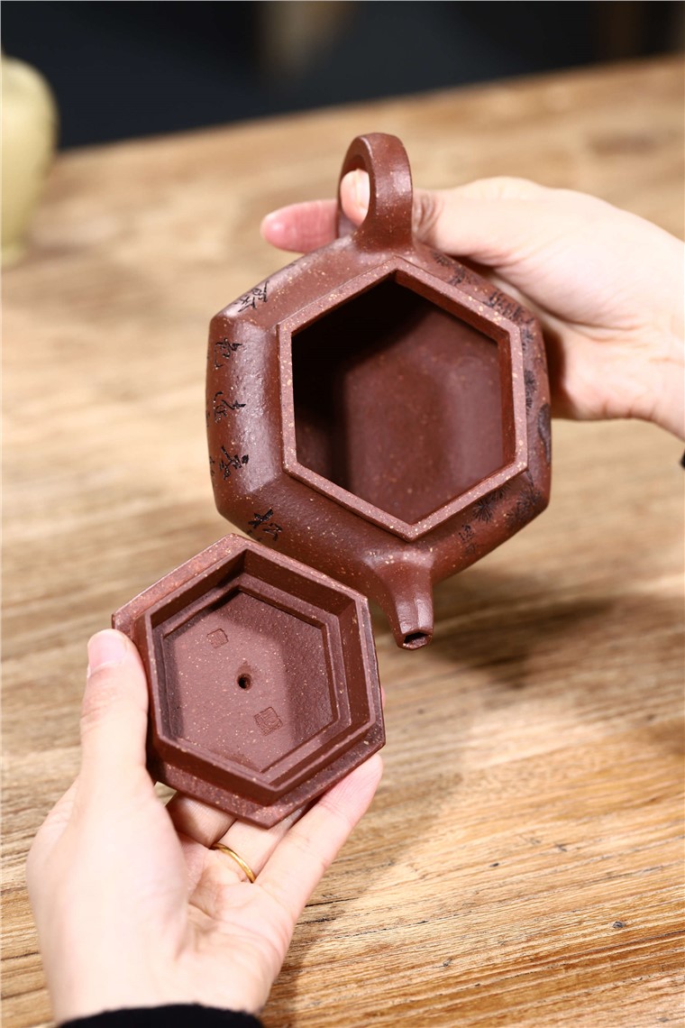 史宗娟作品 六方仿古图片