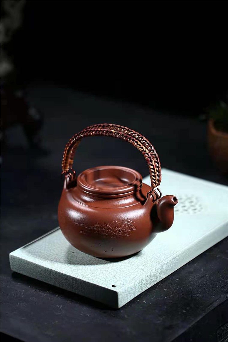 王国祥作品 蛋包提梁图片