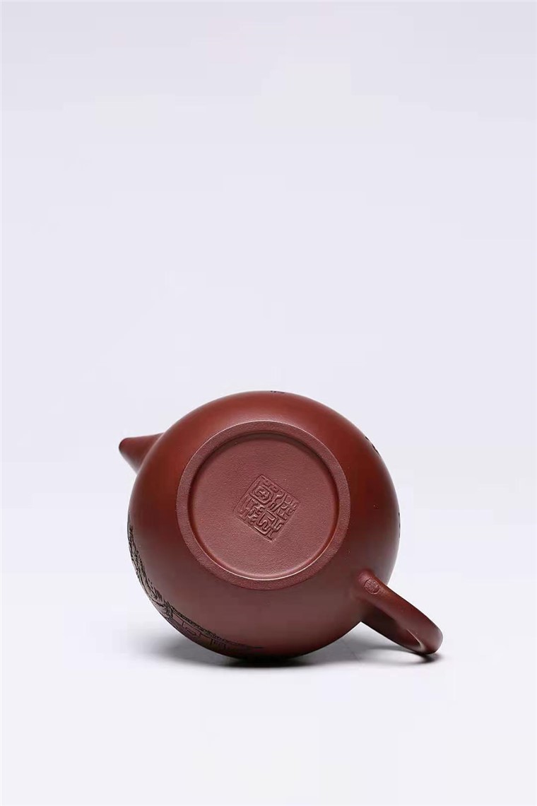 范秀芳作品 狮球