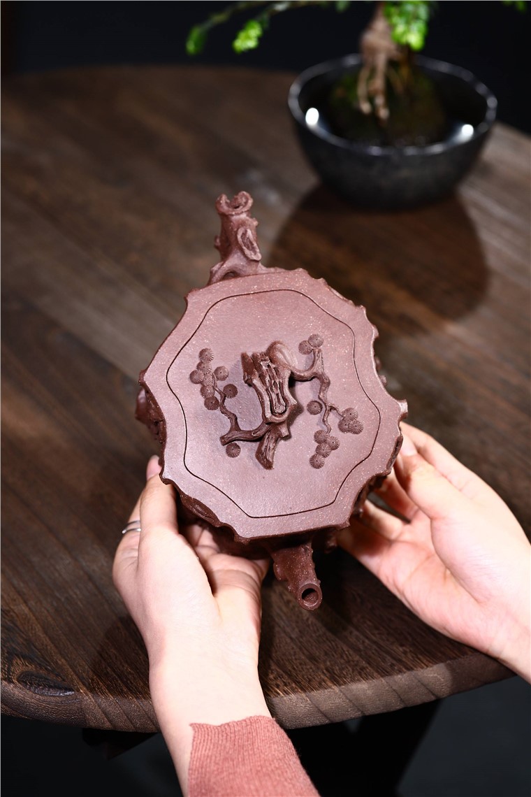 徐勤作品 松桩图片