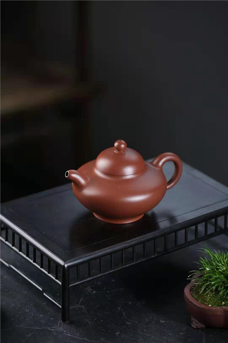 陈亚萍作品 华颖图片