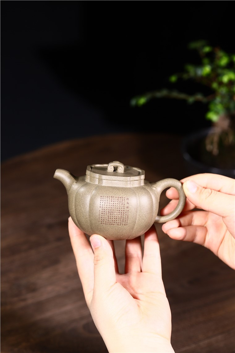 徐勤作品 菱花如意图片