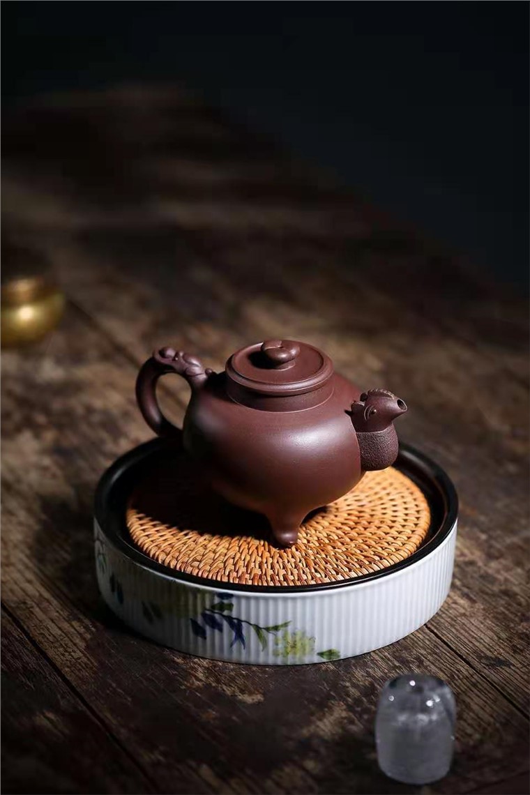 王岳龄作品 和鸣壶图片