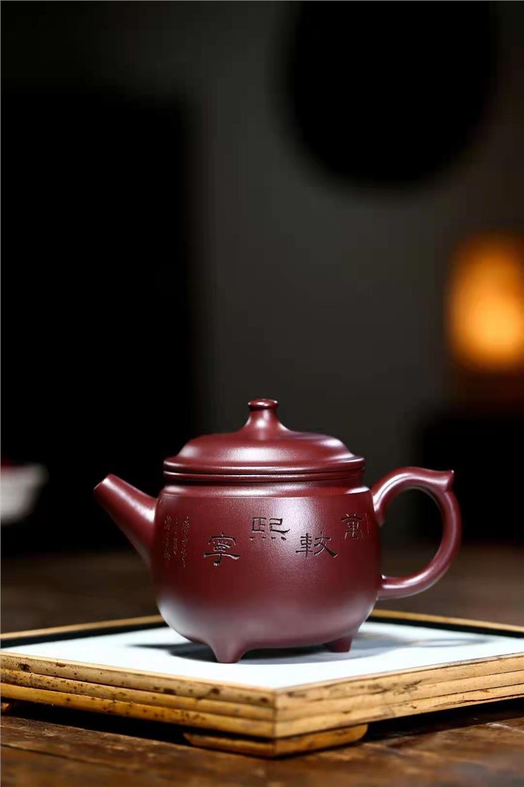 朱正琴作品 三足鼎图片