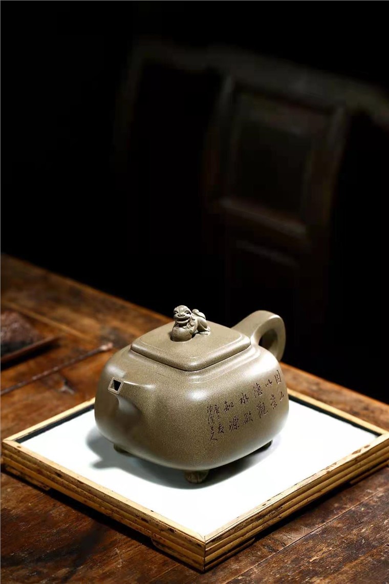 黄卫民作品 崇德壶图片