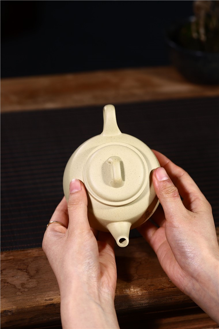 周莹作品 心经桥鼎图片