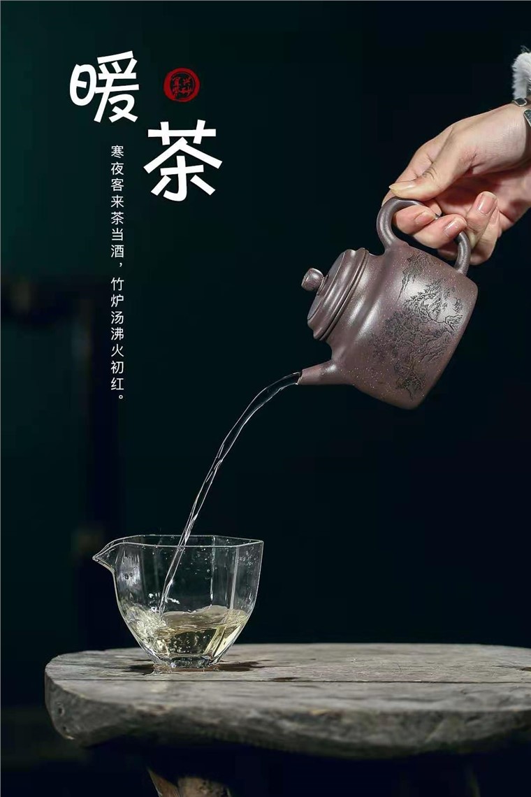 牟锦芬作品 高德钟