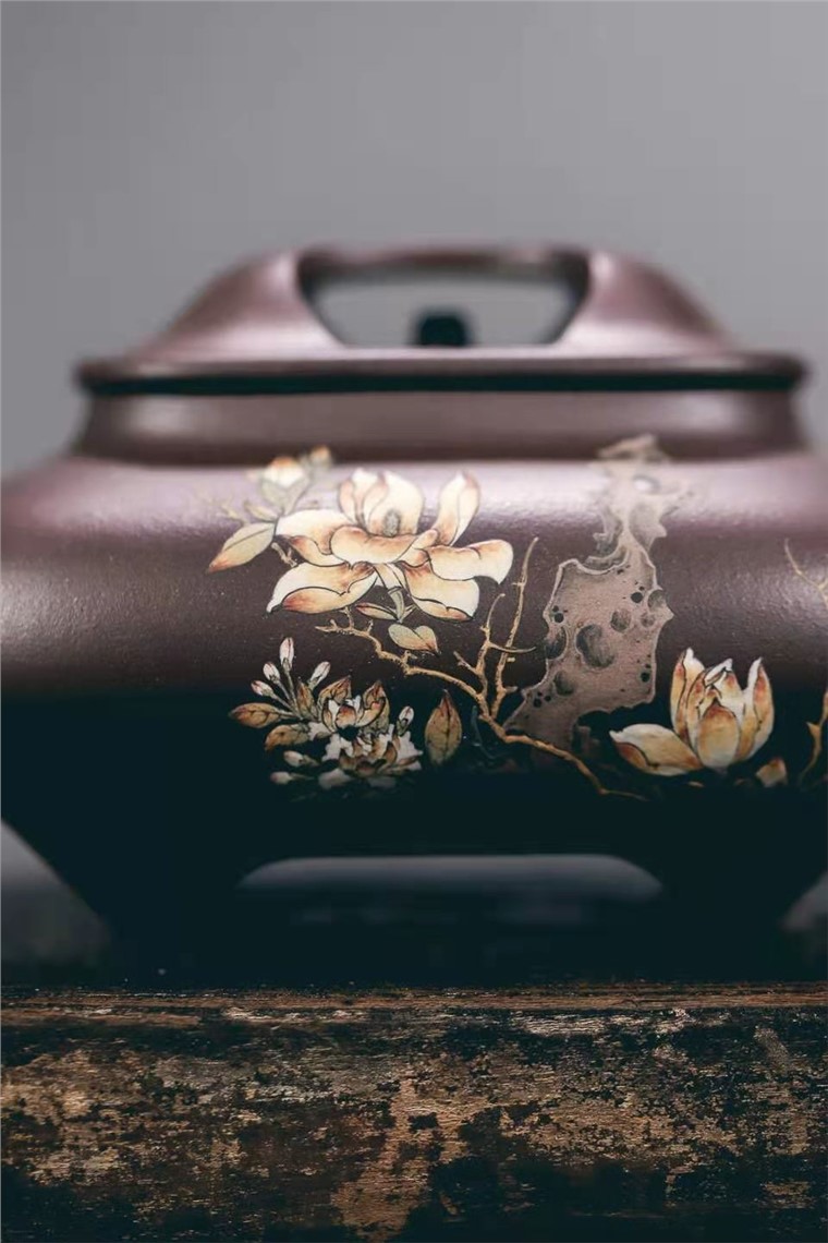 牟锦芬作品 四方牛盖图片