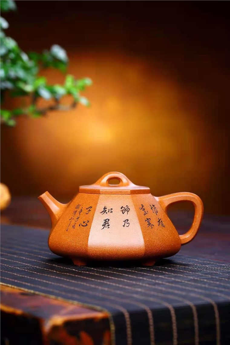 庄其芳作品 八方石瓢图片