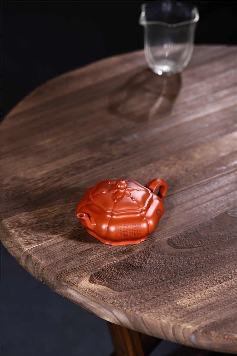 徐勤作品 筋纹宫灯图片