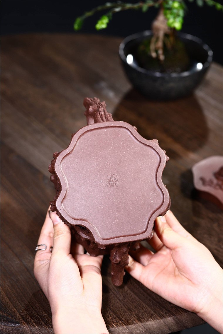 徐勤作品 松桩图片