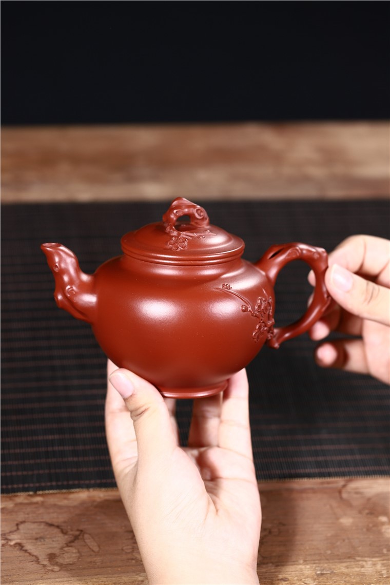 史宗娟作品 梅报春图片