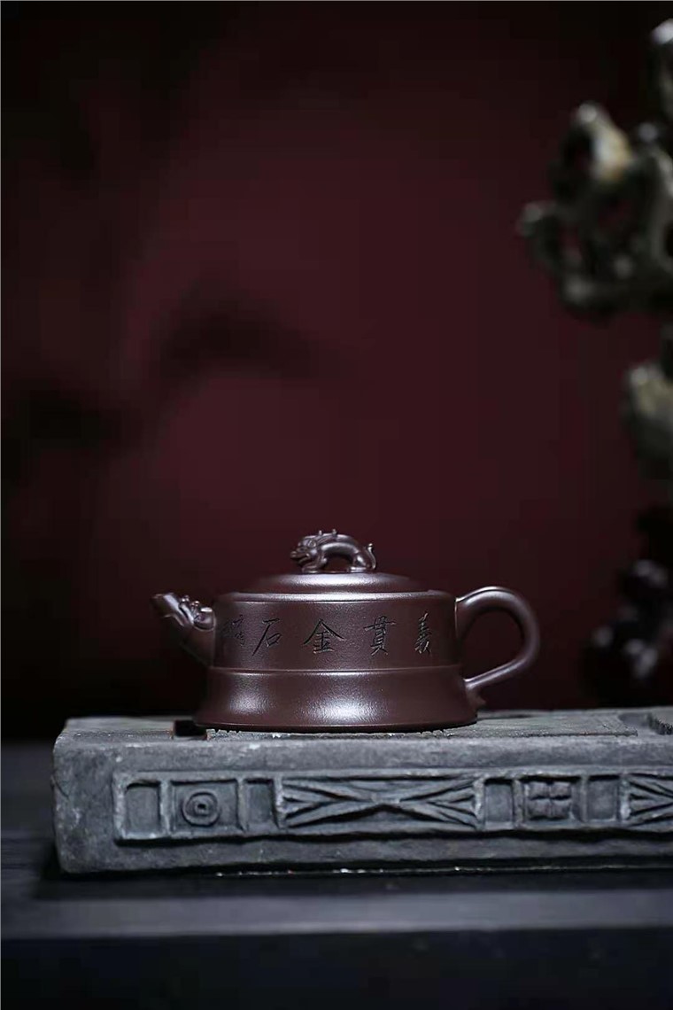许华芳作品 玉龙图片