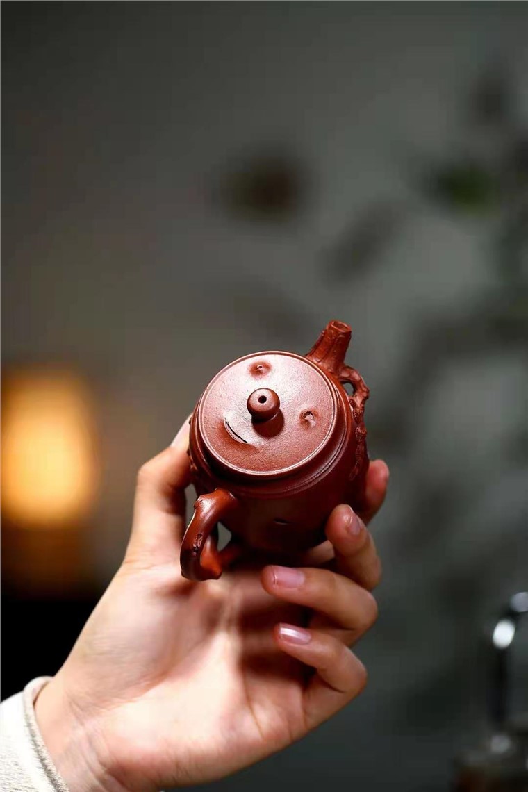 单志萍作品 贴花宫灯图片