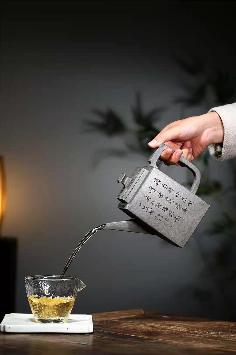 黄卫民作品 高四方