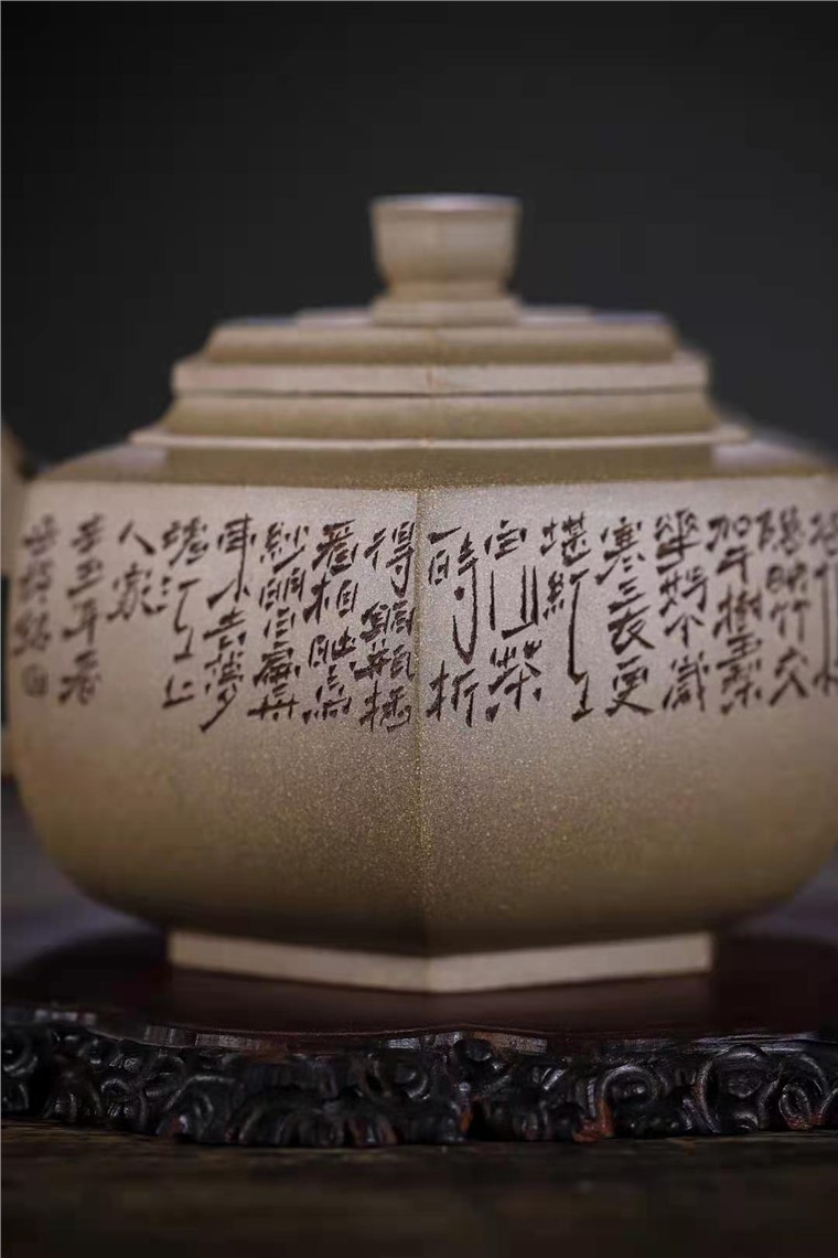 王岳龄作品 六方雪华图片