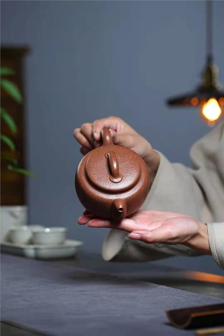 陈亚萍作品 瑞丰壶图片