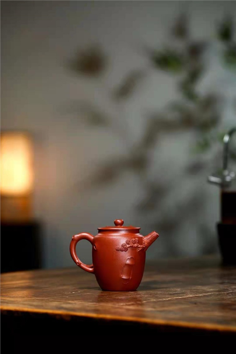 单志萍作品 贴花宫灯图片