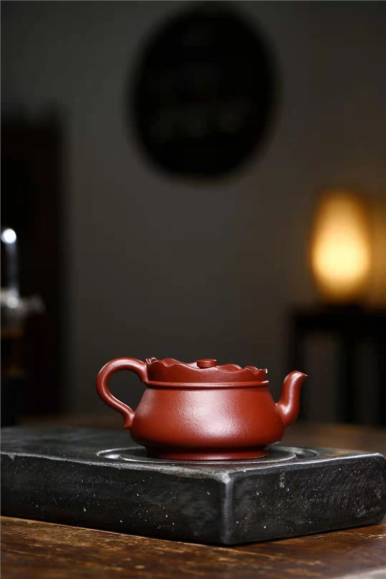 秦国萍作品 僧帽图片