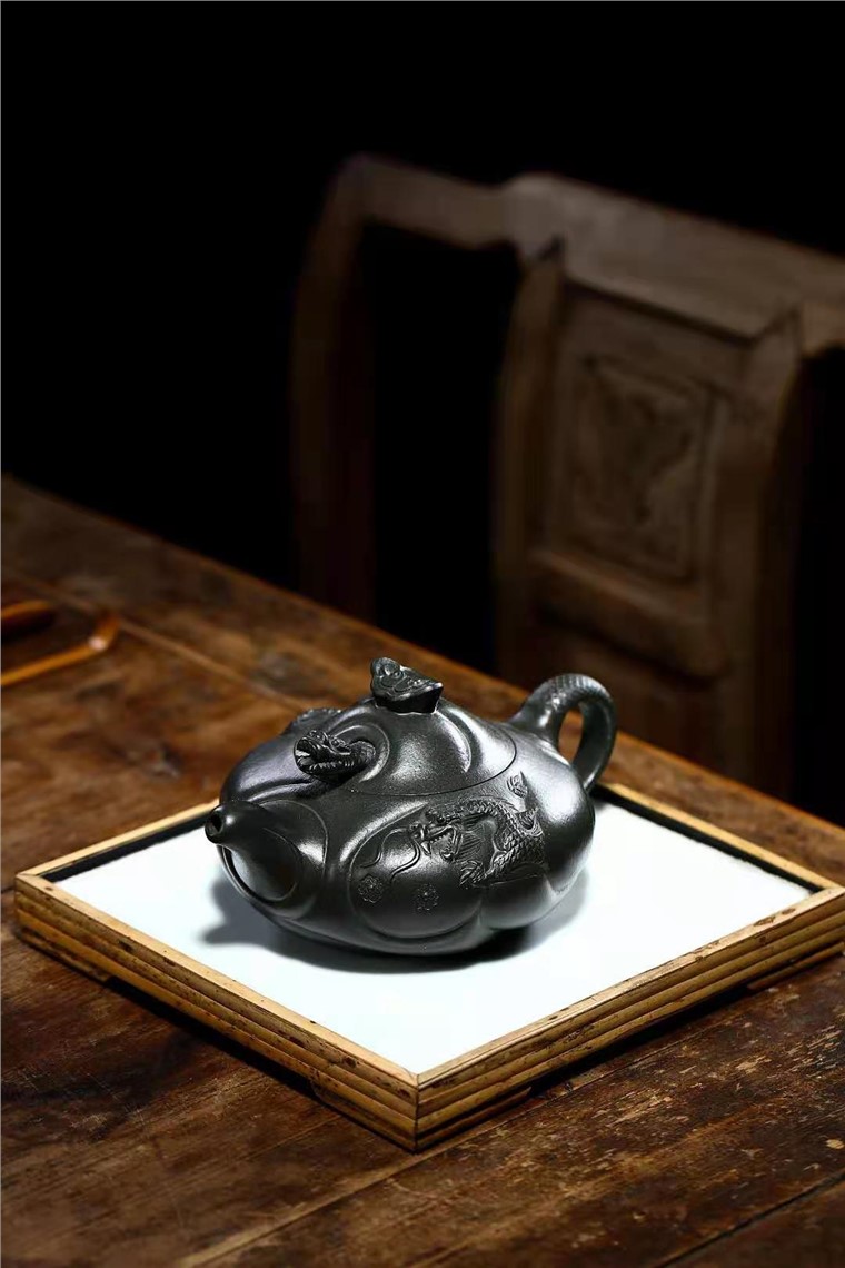 邹旭敏作品 鱼化龙图片
